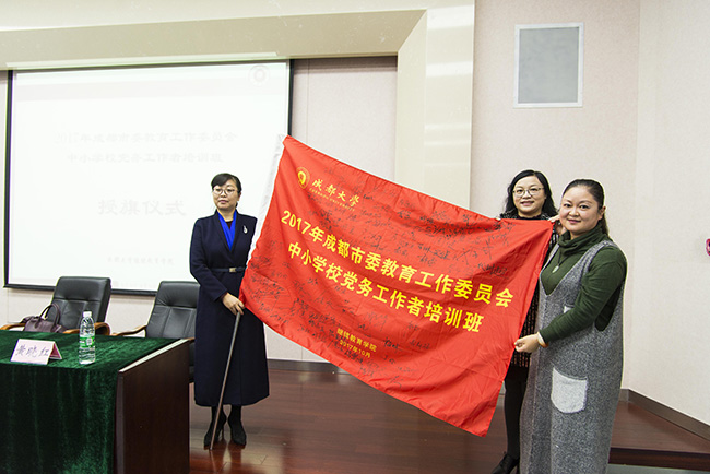 照片2.jpg 照片2.jpg